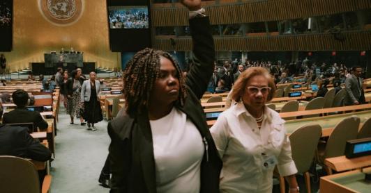 Protesta de Colombia en la ONU. / Foto: X Francia Márquez.
