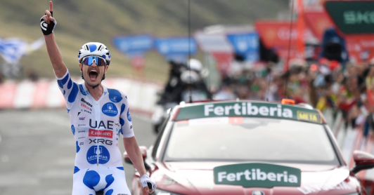 Jay Vine volvió a ganar en La Vuelta mientras Vingegaard se volvió a vestir de rojo