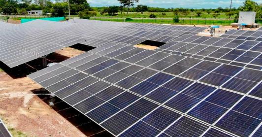 La iniciativa del Departamento Nacional de Planeación busca transformar el sistema de subsidios y promover autogeneración de energía limpia en los estratos 1, 2 y 3 entre 2026 y 2030.