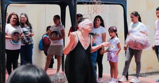 La Ley 2364 de 2024 reconoce el rol de las mujeres buscadoras y a partir de este año, cada 23 de octubre se recordará el enorme aporte que hacen estas mujeres a la construcción de paz en el país tras el conflicto armado.