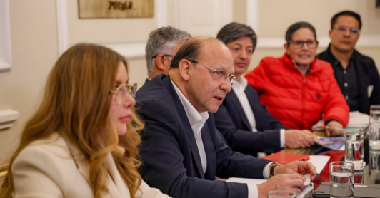 reunión de trabajo, Ministro de Hacienda, Germán Ávila
