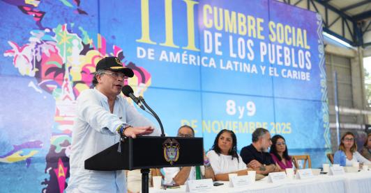 El presidente relacionó el intento de atentado en Tunja con intereses internacionales, y mencionó nexos con minería ilegal, narcotráfico y redes ubicadas fuera del país. 