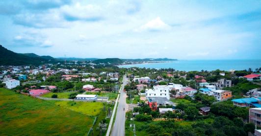 La estrategia, denominada Acorazado por la Armada de Colombia, se realiza en el marco del plan Caribe Seguro, coordinada con autoridades regionales y locales. 