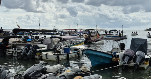 Los bombardeos y operativos militares en el Caribe han generado temor entre los pescadores de San Andrés, que alertan un riesgo creciente para la seguridad alimentaria del archipiélago.