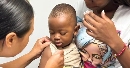 El Ministerio de Salud defendió los avances del Gobierno y afirmó que la salud debe dejar de ser un negocio para convertirse en un derecho real, y centrado en las personas, a través de la reforma a la salud que propone nel Gobierno nacional. 