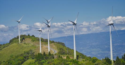 La membresía en el Banco Asiático permitirá a Colombia financiar proyectos en energía, infraestructura digital y resiliencia climática, con el finde fortalecer el desarrollo del país. 