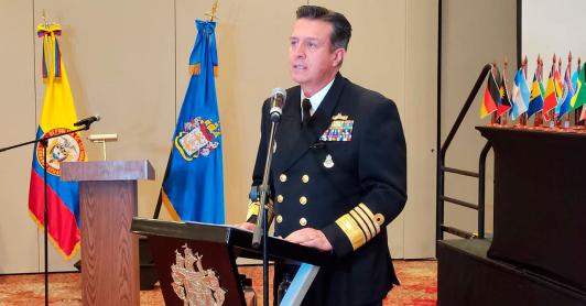 Muchas gracias, Eustaquia. Me gustaría que redactar un copy de dos párrafos sorbe la nota para redes, por favor.