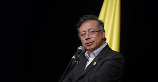 Presidente reitera petición a El Tiempo de rectificar información sobre audios falsos 