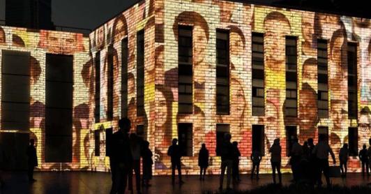 Plan vacacional en Bogotá: RTVC lanza experiencia inmersiva que recorre 100 años de medios en Colombia 