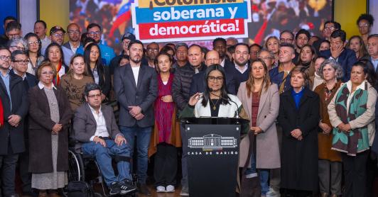 Gobierno colombiano denuncia "agresión" de EE.UU. y llama a movilización en respaldo al presidente Petro