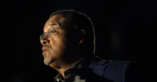 Anuncian medidas legales por asesinatos del ICE en Minneapolis.