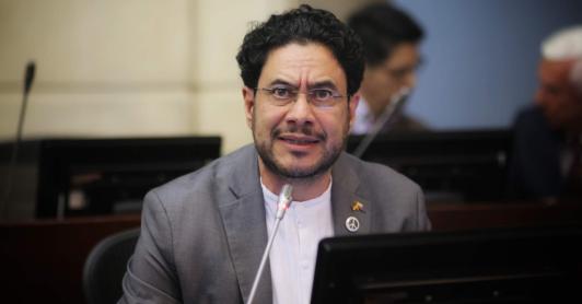 Iván Cepeda pide a la Fiscalía imputar a Eurídice Cortés por falso testimonio durante jucio de Uribe