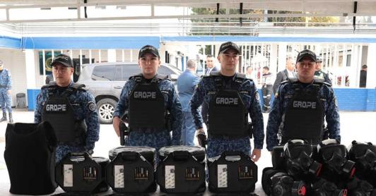 Dotación al INPEC. / Foto: MinJusticia.