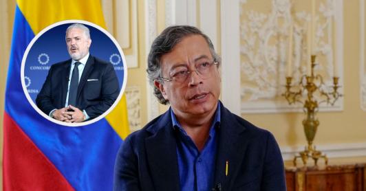 Petro sobre el precio del oro y la decisión de Duque. / Foto: AFP y Presidencia.