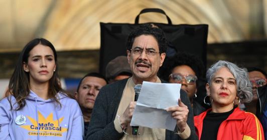 Pacto Histórico ratifica a Iván Cepeda como su único candidato presidencial