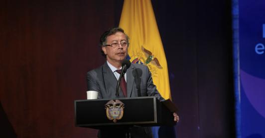 Presidente defiende transparencia en los precios tras solicitud de información de la SIC a empresas