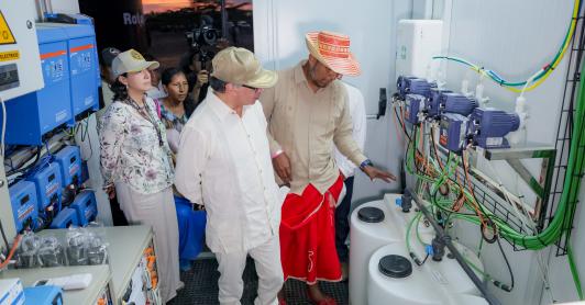 Gobierno entrega planta desalinizadora en La Guajira para llevar agua potable a más de 5 mil habitantes