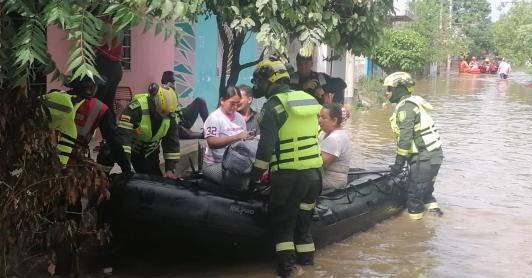 Llegan más de 70 toneladas de ayuda humanitaria a Córdoba para atender emergencia por inundaciones