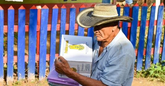 Donación en Córdoba. / Foto: Presidencia.
