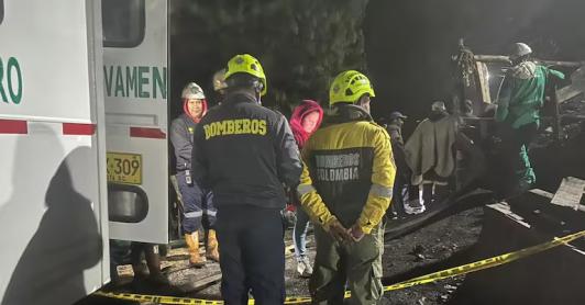 Seis mineros quedan atrapados tras explosión en mina de Guachetá. Foto: Bomberos Cundinamarca