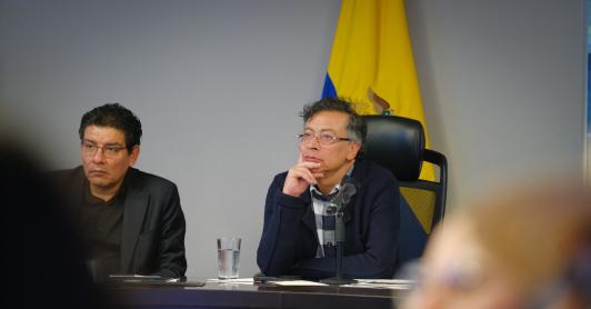 Pdte. Petro pide levantar suspensión de emergencia económica.