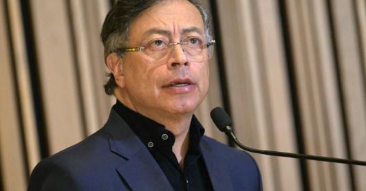 Petro defiende las inversiones forzosas. / Foto: AFP.