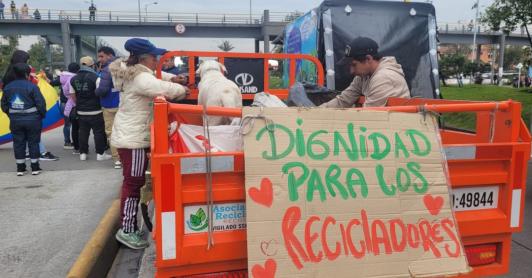 Recicladores en Bogotá. / Foto: Radio Nacional.