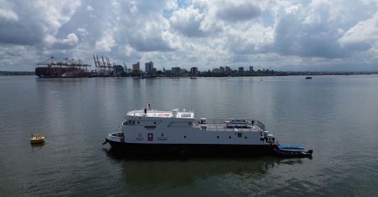 Buque hospital Benkos Biohó inicia operaciones en el Pacífico para ampliar atención en salud