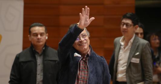 Colombia va hacia el capitalismo como lo prometí: Pdte. Petro.