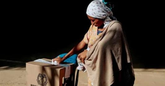 ¿Cómo votar en los tarjetones de Circunscripciones Especiales?