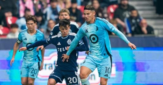 Debut de James Rodríguez. / Foto: AFP.