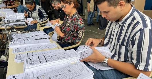 Denuncian fraude y desaparición de miles de votos en escrutinios de Antioquia