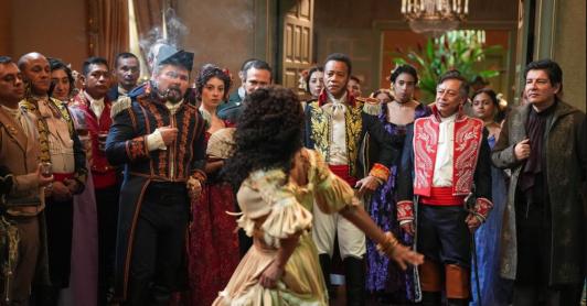 La película sobre el almirante Padilla y una década de cine público.