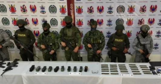 Material de guerra incautado. / Foto: Ejército.