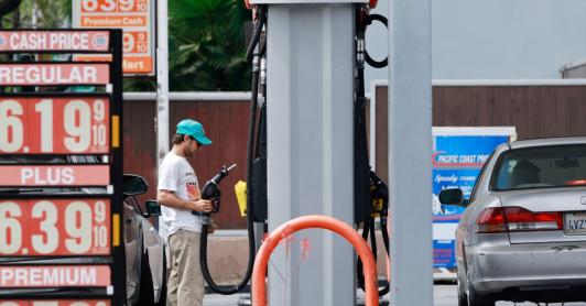 Aumento del precio de la gasolina en EE.UU. / Foto: AFP.
