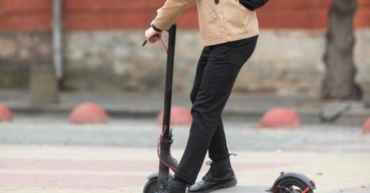 Patineta eléctrica. / Foto: Freepik.