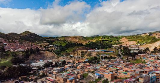 Pobreza Multidimensional en Colombia bajó a 9,9% en 2025