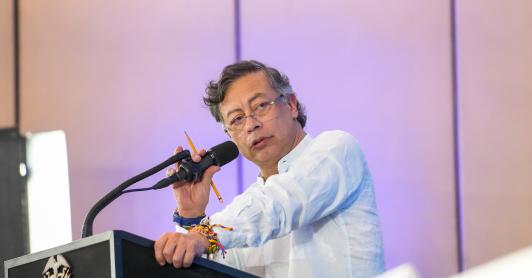 Presidente Petro se declara escéptico de las cumbres climáticas