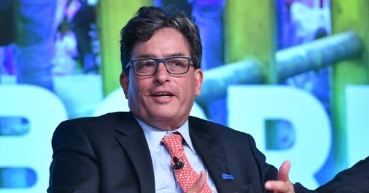 Reaparece Carrasquilla pidiendo un "sustico fiscal" para Colombia