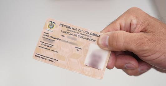 Colombia cambia las reglas en el acceso a la licencia de conducción: así funcionará el nuevo sistema