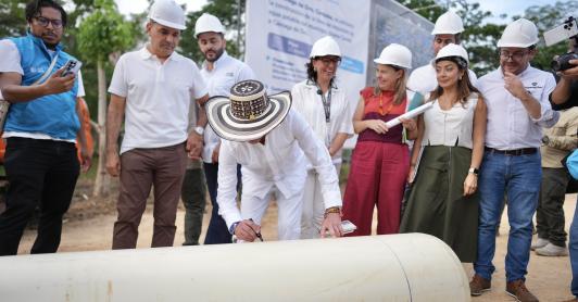 "Toda tierra de ciénagas es de la nación": presidente Petro.