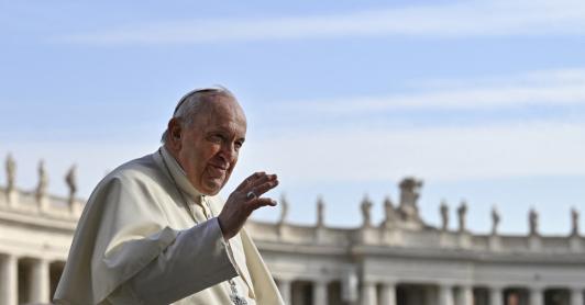 Un año de la muerte del papa Francisco: León XIV rinde un homenaje