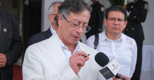 "Cambiarán la política del amor por la vendetta": Petro