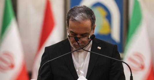 Irán responde a EE. UU. y bombardea bases en Kuwait y Baréin