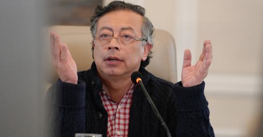 Petroleaks: Petro denuncia campaña financiada con dineros oscuros