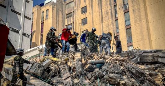 Gobierno nacional decreta tres días de duelo tras terremoto que sacudió al país 
