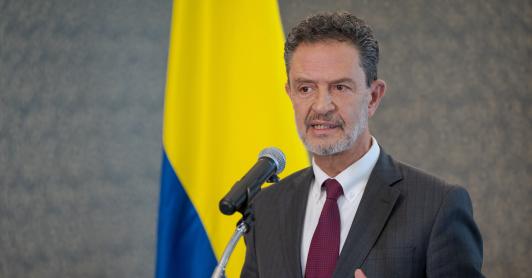 “Trabajamos con países sin ninguna consideración ideológica ni política”: Cancillería de Colombia