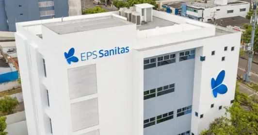 Sanitas cambiará la entidad encargada de entregar medicamentos en Bogotá. Foto: SuperSalud