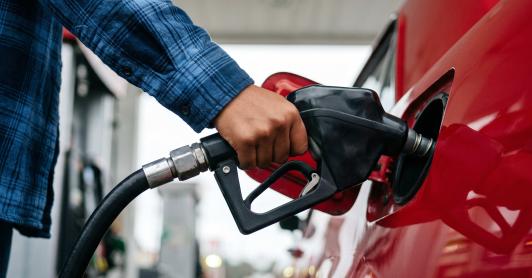 Gobierno Nacional revierte aumento de la gasolina para octubre