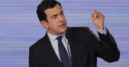 Estatuto antiterrorista más de 130 artículos, lista de organizaciones terroristas y ataque a sus finanzas